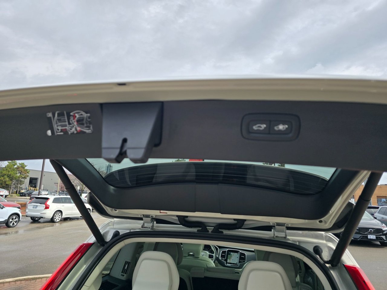 2022 Volvo XC90 INSCRIPTION-16
