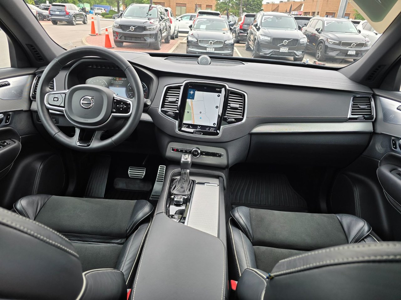 2022 Volvo XC90 R-DESIGN-4