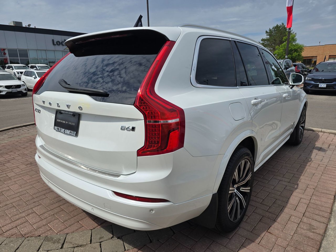 2023 Volvo XC90 CORE-14