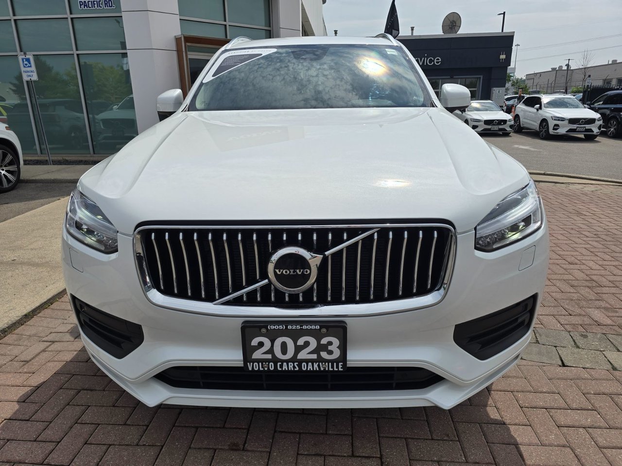 2023 Volvo XC90 CORE-3