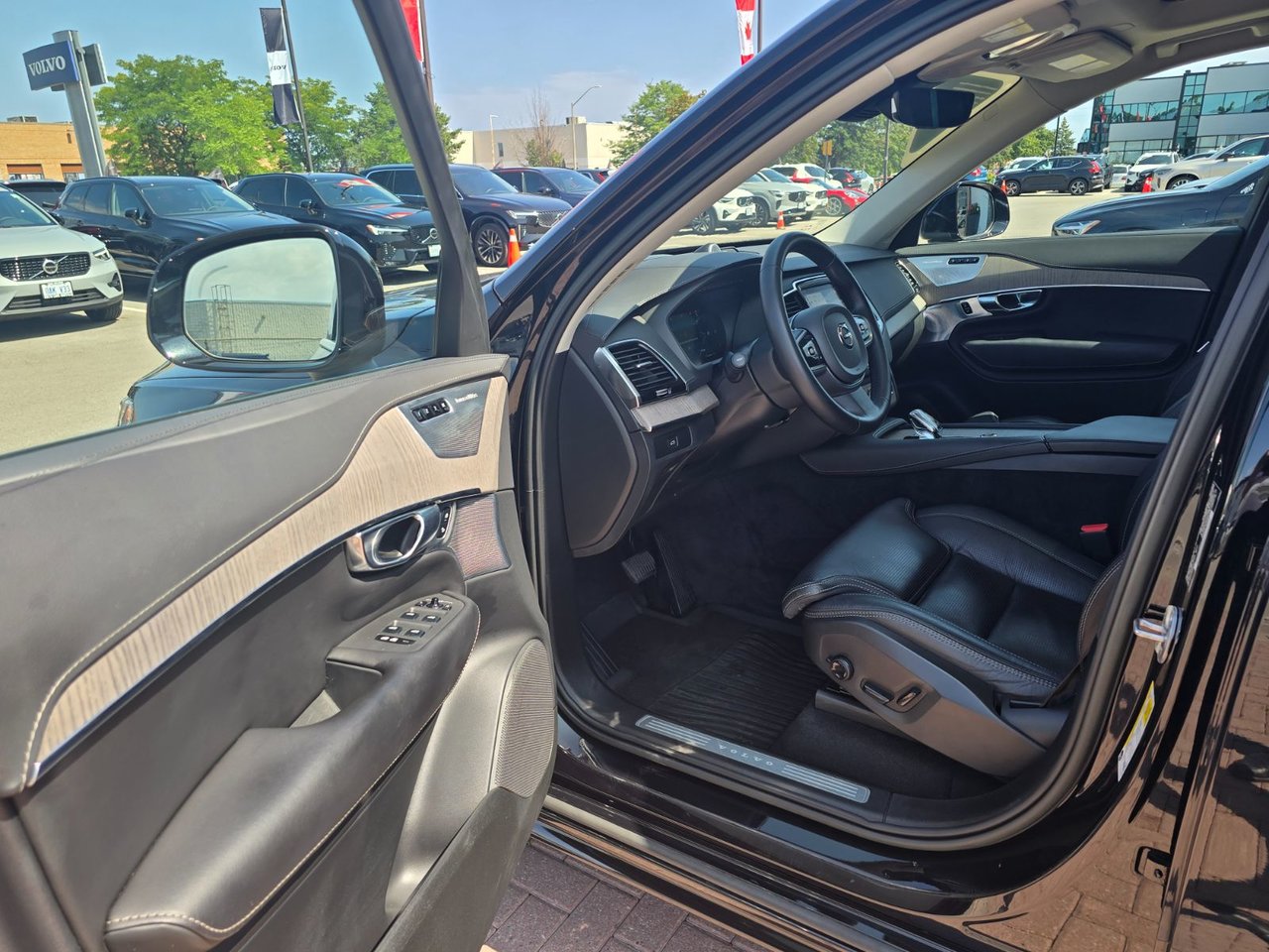 2023 Volvo XC90 ULTIMATE BRIGHT THEME-12