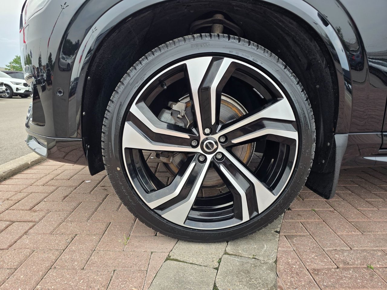 2023 Volvo XC90 ULTIMATE DARK THEME-7