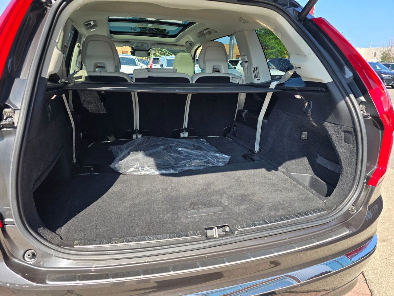 2024 Volvo XC90 PLUS BRIGHT THEME-17