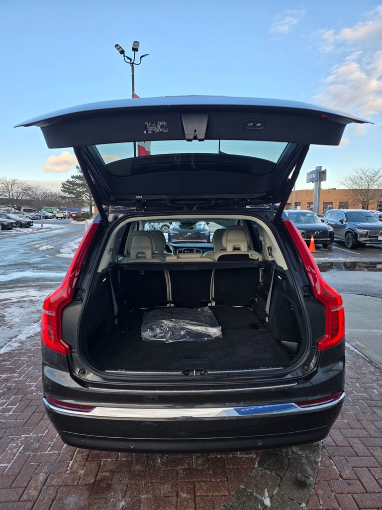 2024 Volvo XC90 PLUS BRIGHT THEME-17