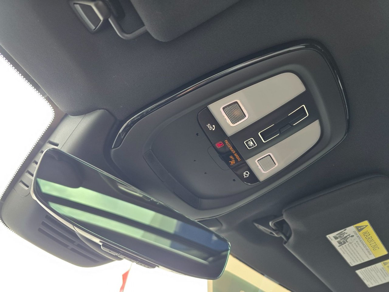 2024 Volvo XC90 PLUS BRIGHT THEME-27