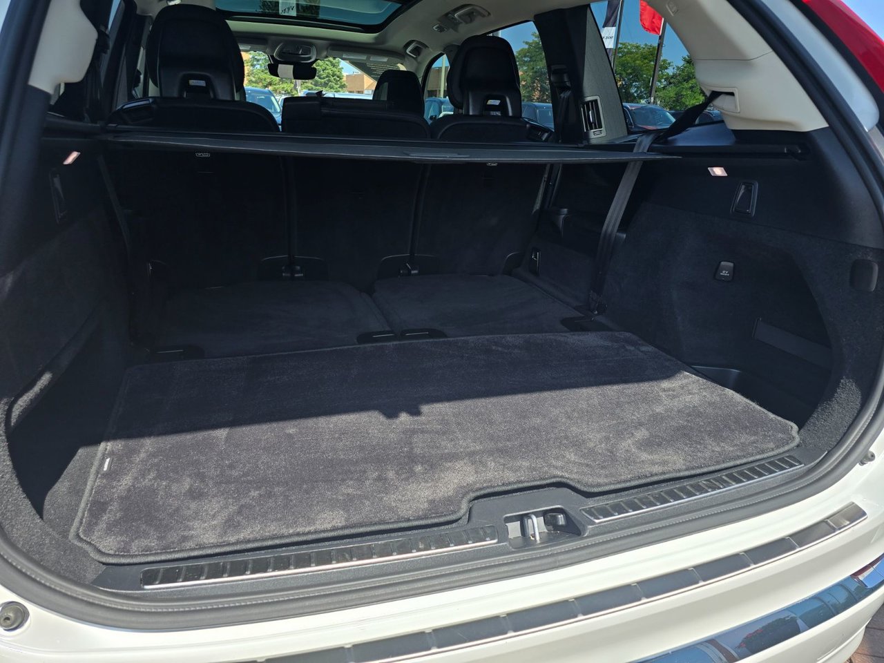2024 Volvo XC90 PLUS BRIGHT THEME-18