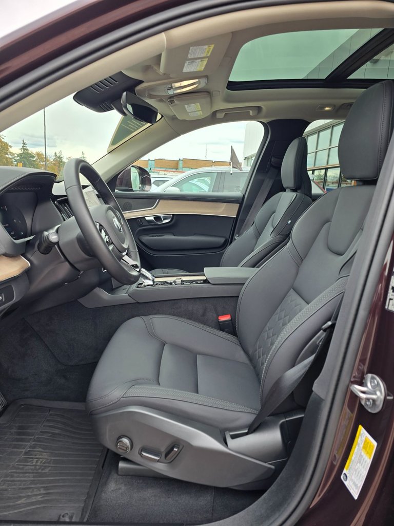 2025 Volvo XC90 CORE BRIGHT THEME-24