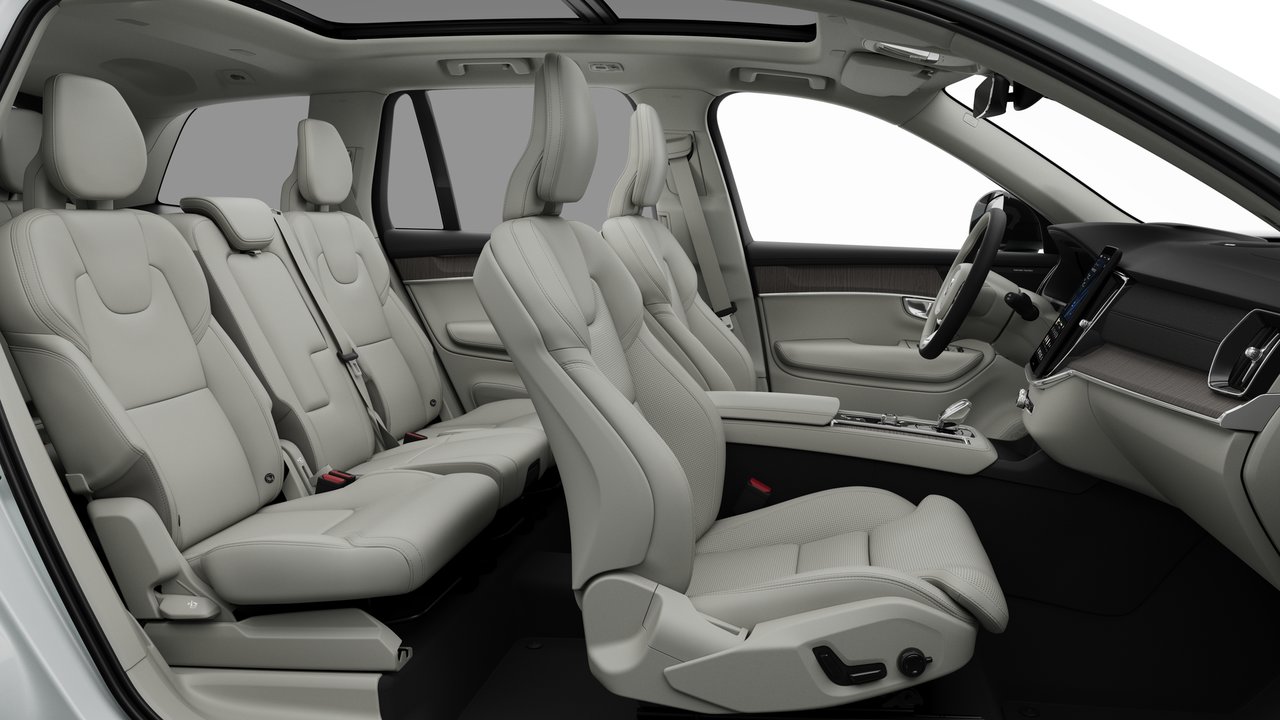 2026 Volvo XC90 Ultra 7-Seater (Dark Theme)-12