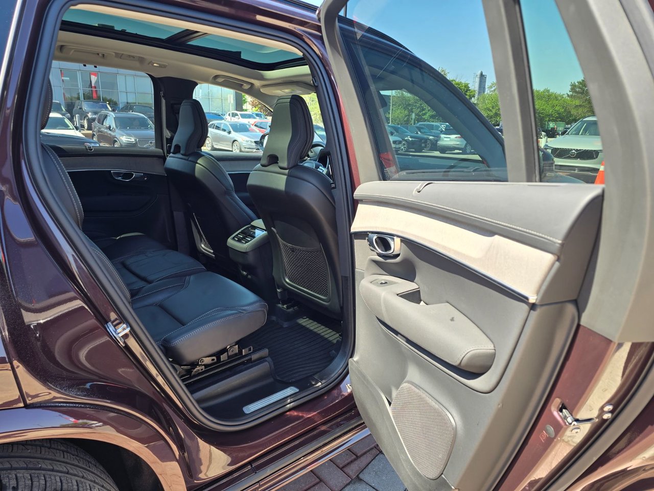 2026 Volvo XC90 ULTRA DARK THEME-18