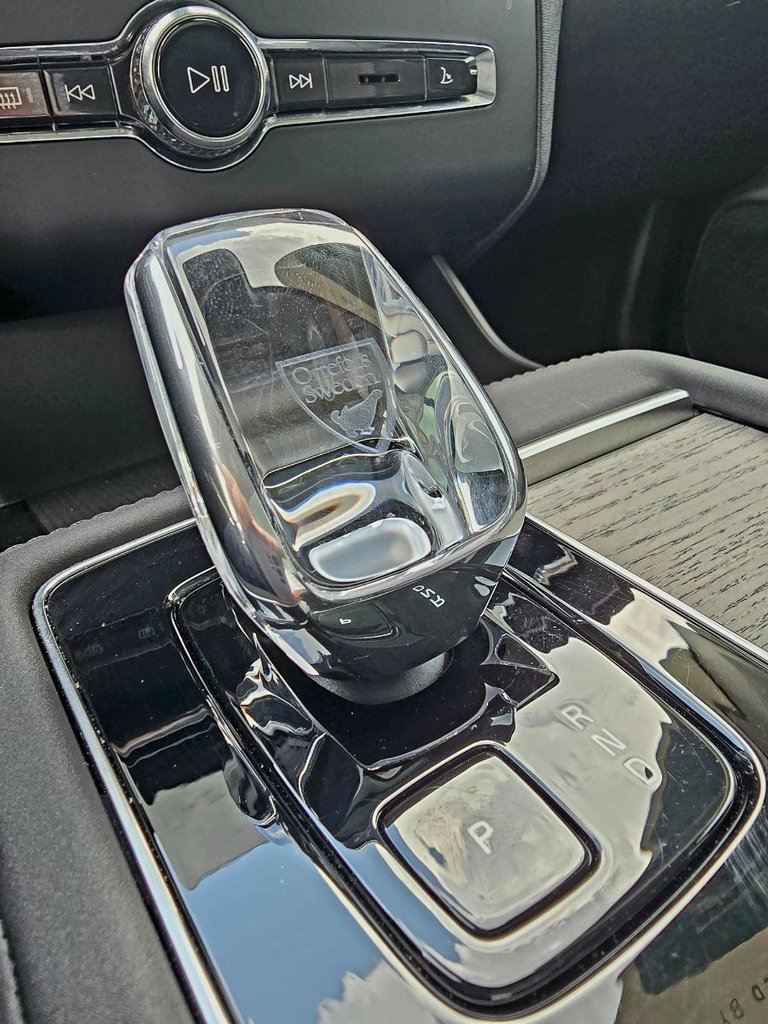2026 Volvo XC90 ULTRA BRIGHT THEME-31