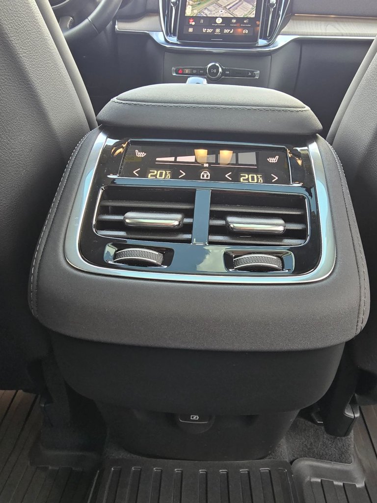 2026 Volvo XC90 ULTRA BRIGHT THEME-21