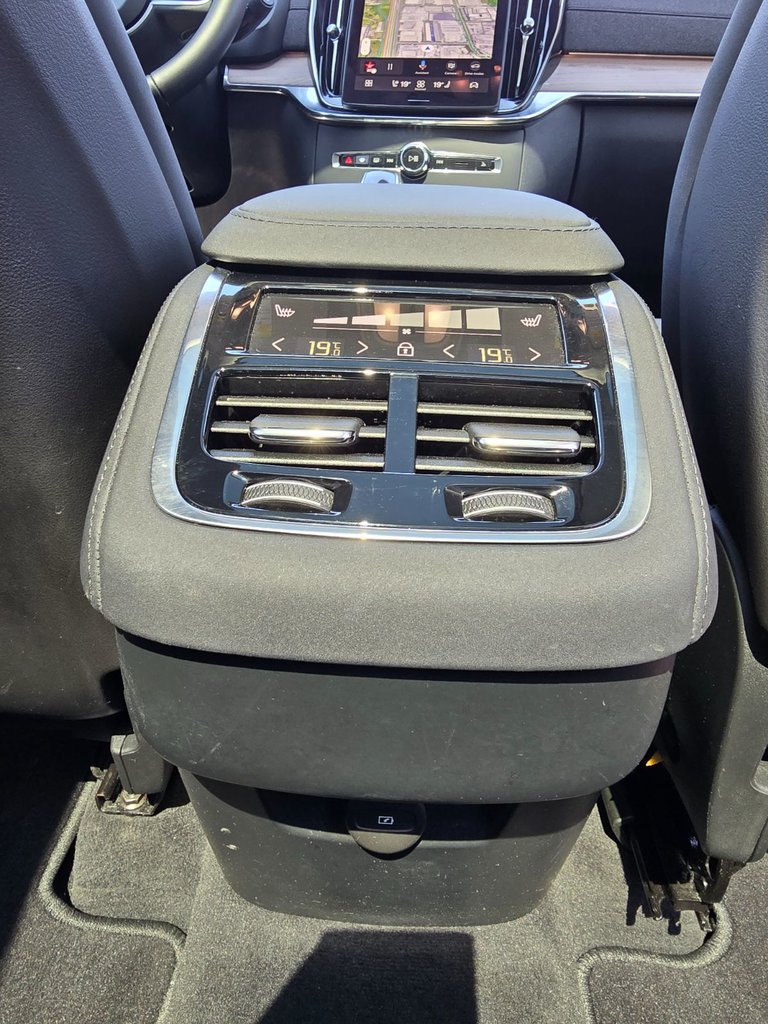 2026 Volvo XC90 PLUS BRIGHT THEME-21