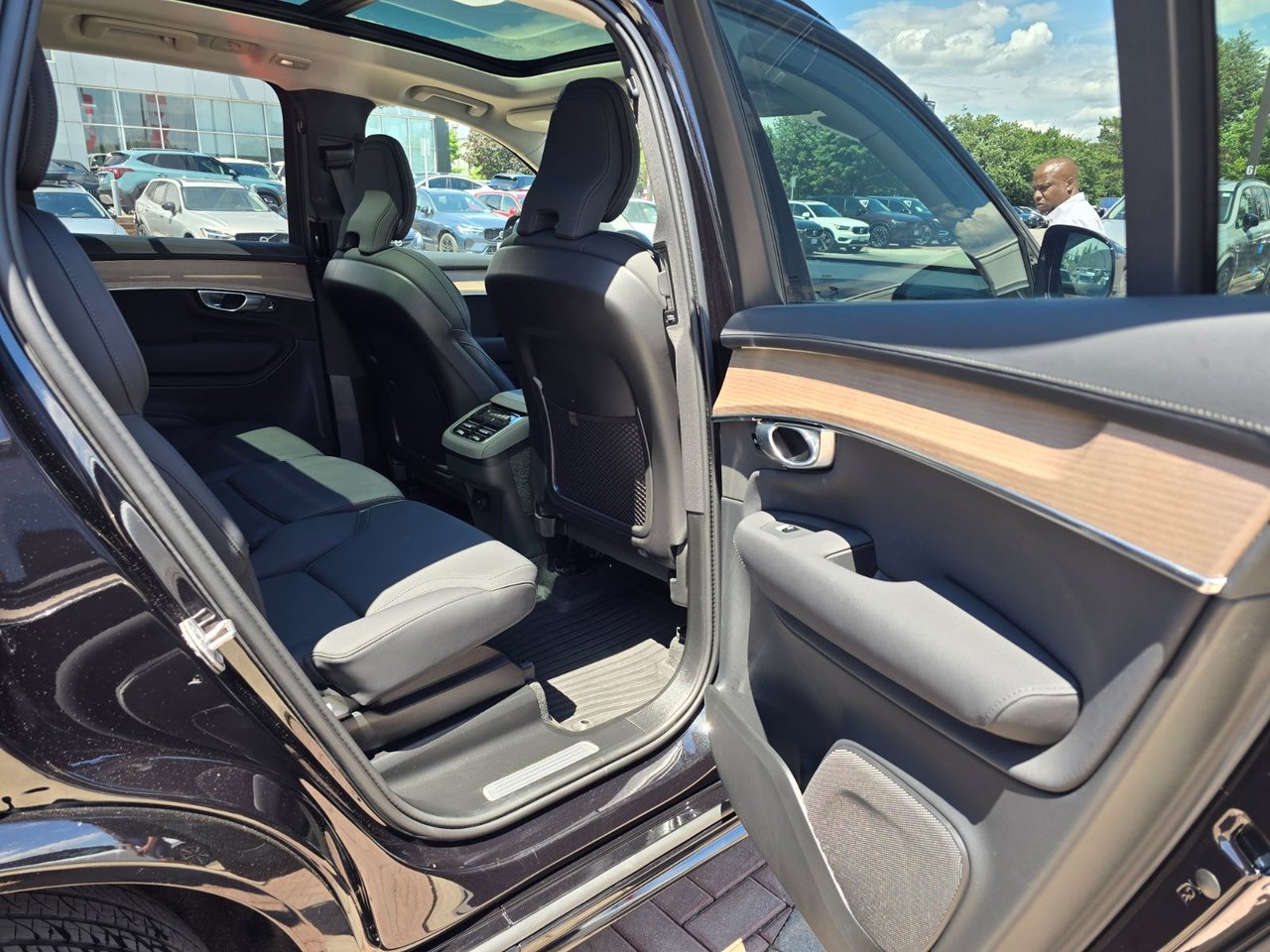 2026 Volvo XC90 PLUS DARK THEME-18