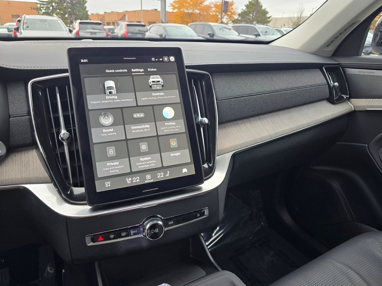2026 Volvo XC90 ULTRA DARK THEME-31