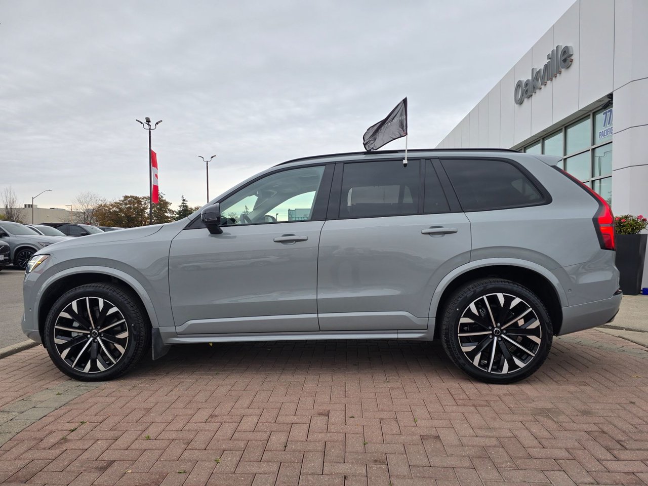 2026 Volvo XC90 ULTRA DARK THEME-9