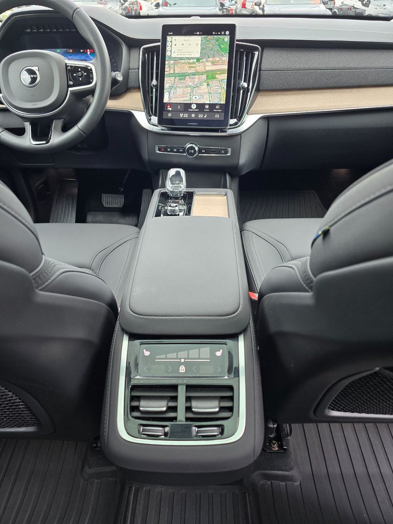 2026 Volvo XC90 PLUS BRIGHT THEME-22
