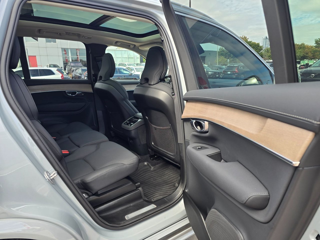 2026 Volvo XC90 PLUS BRIGHT THEME-19
