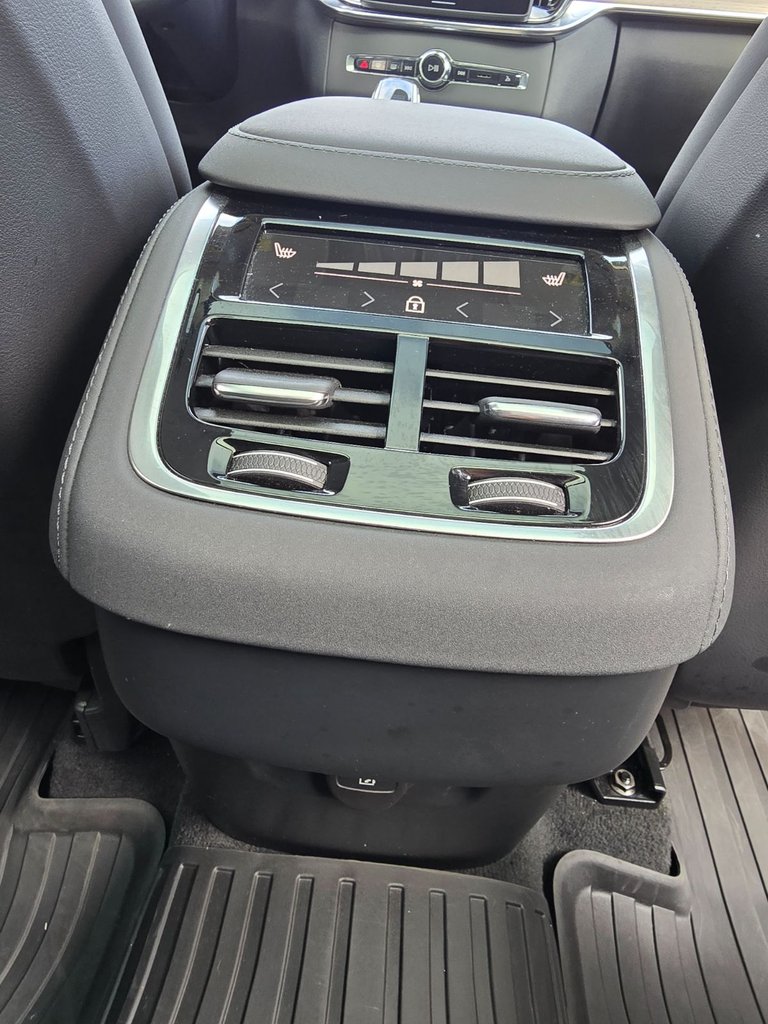 2026 Volvo XC90 PLUS BRIGHT THEME-21