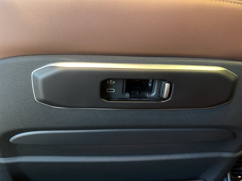 2026 BMW X7 xDrive40i-16
