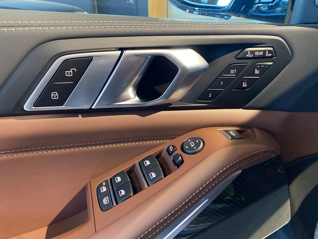 2026 BMW X7 xDrive40i-11