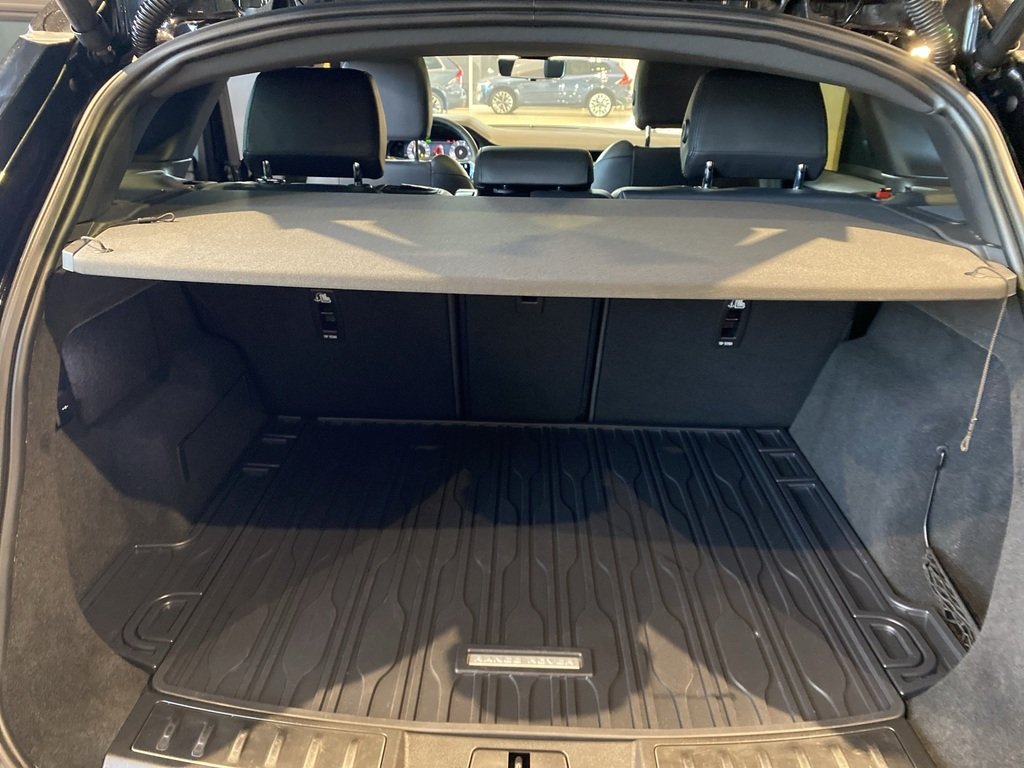2024 Land Rover Range Rover Evoque P250 Dynamic HSE-18