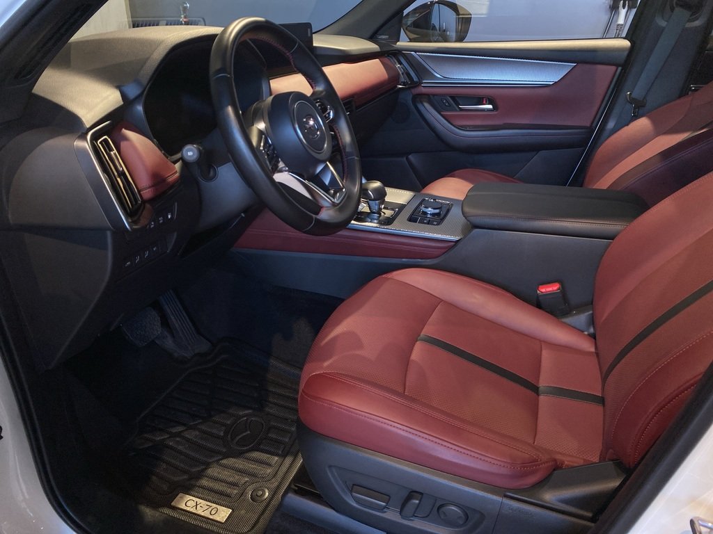 2025 Mazda CX-70 PHEV GT AWD-9