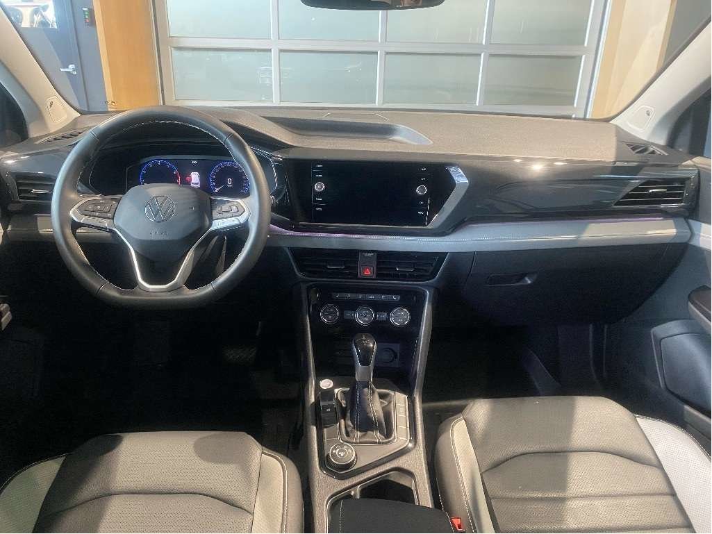 2024 Volkswagen Taos Highline 1.5T 7sp at DSG w/ Tip 4M-10