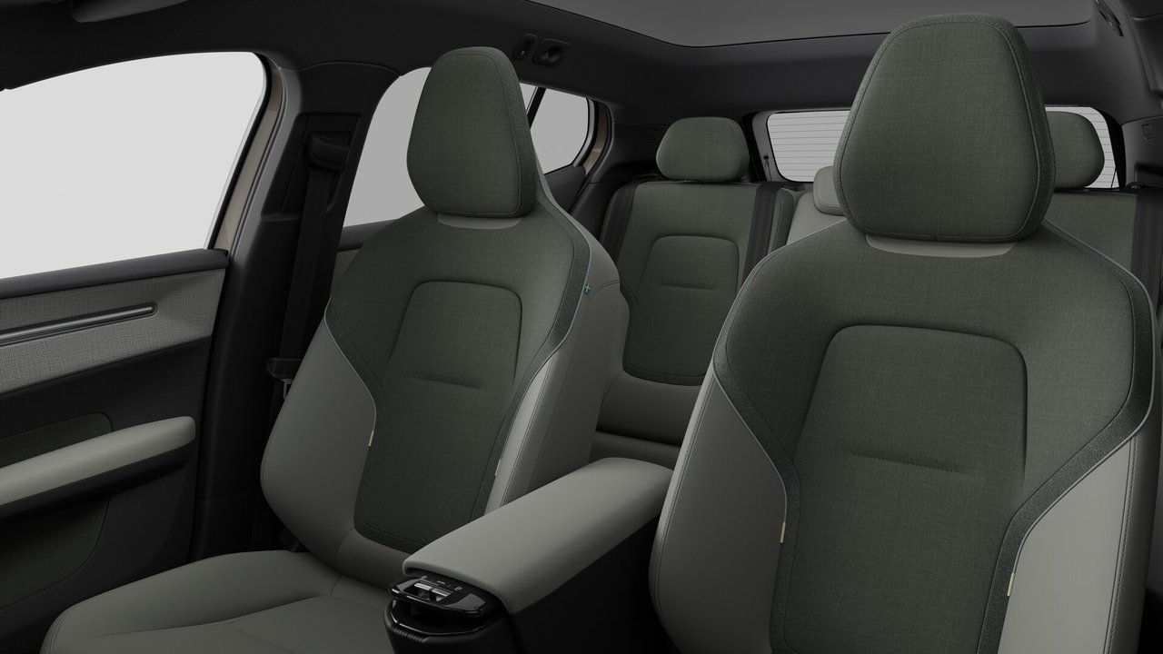 2026 Volvo EX30 Ultra-10