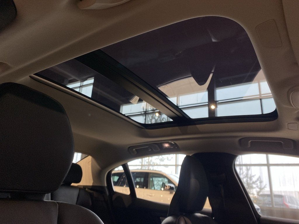 2023 Volvo S60 B5 AWD Plus - Dark-23