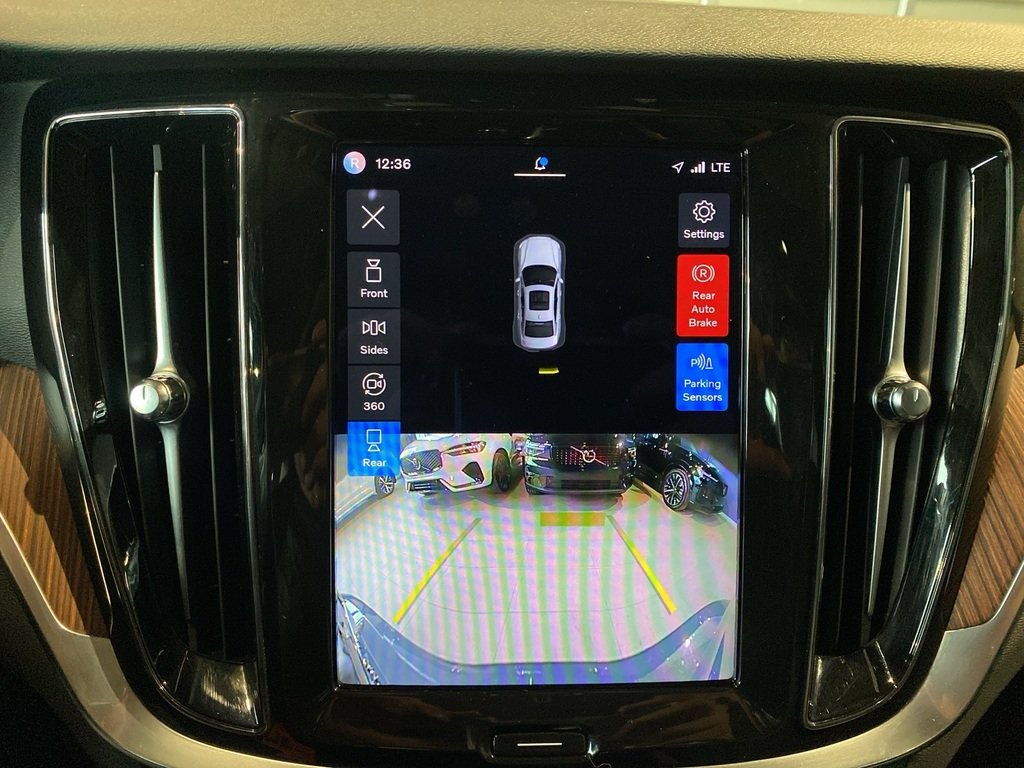 2023 Volvo S60 B5 AWD Plus - Dark-15