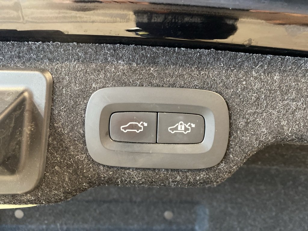 2023 Volvo S90 B6 AWD Ultimate - Bright-21