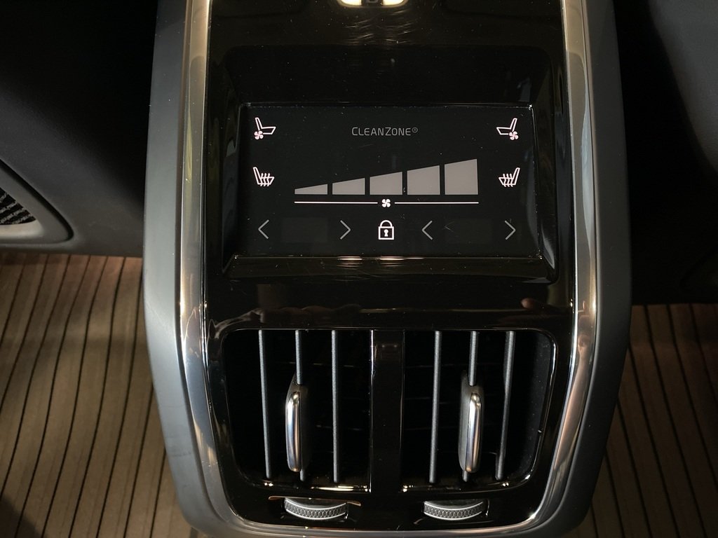 2023 Volvo S90 B6 AWD Ultimate - Bright-19
