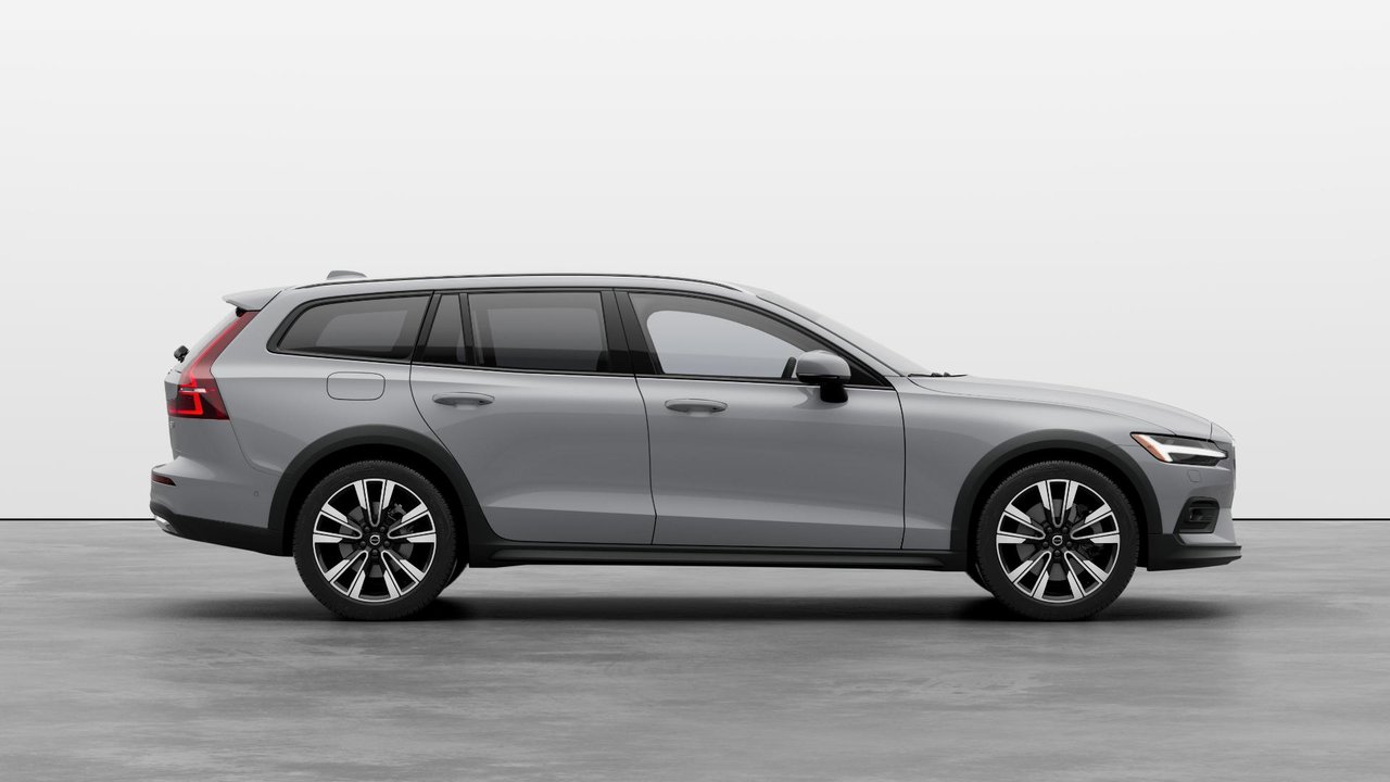 2026 Volvo V60 Cross Country Ultra-4