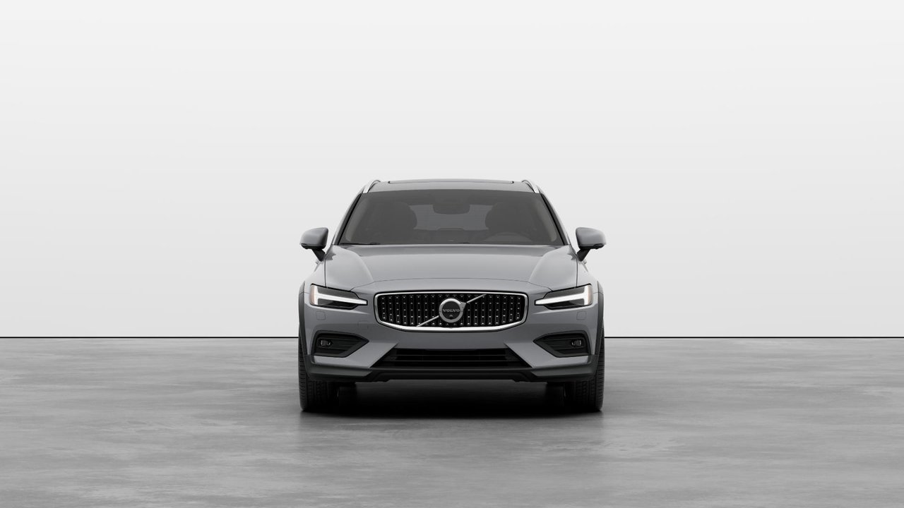2026 Volvo V60 Cross Country Ultra-2