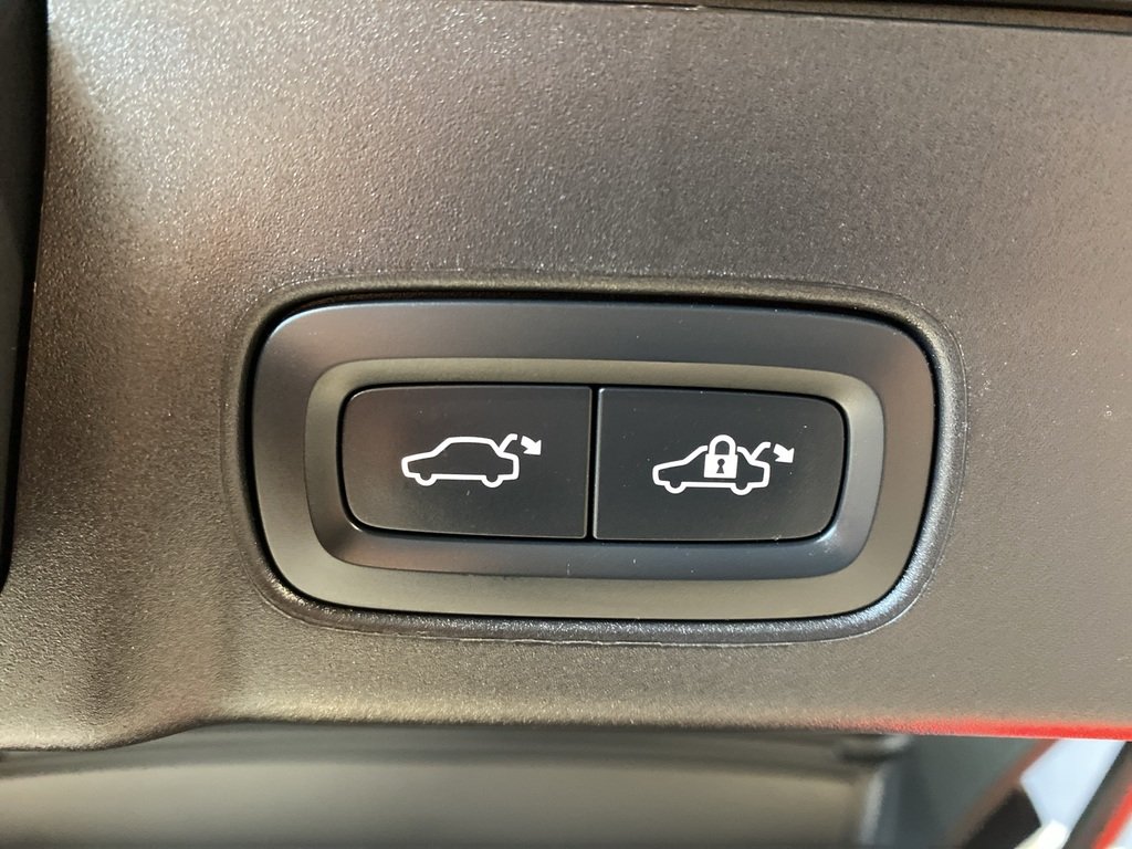 2022 Volvo V90 Cross Country B6 AWD-20