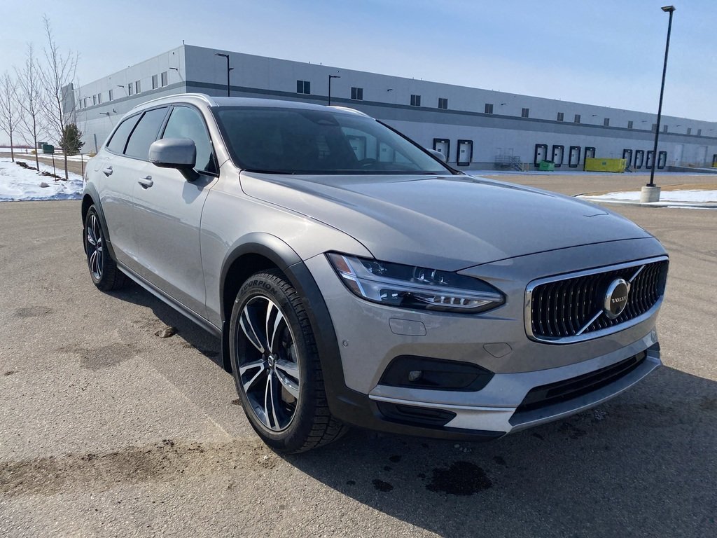2023 Volvo V90 Cross Country B6 AWD Ultimate-5