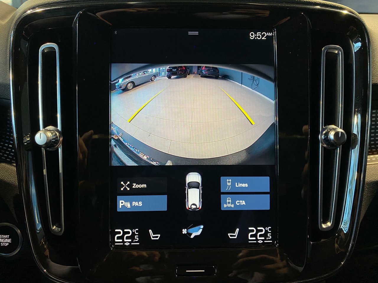 2022 Volvo XC40 T5 AWD R-Design-15