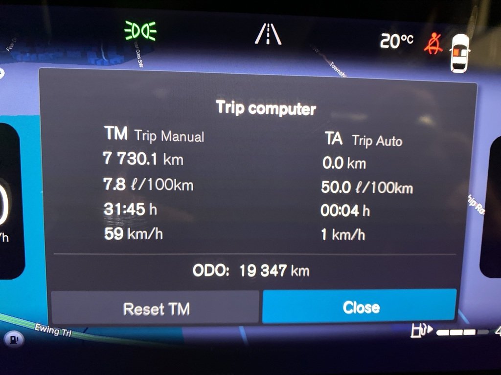 2025 Volvo XC40 B5 AWD Core Bright Theme-15