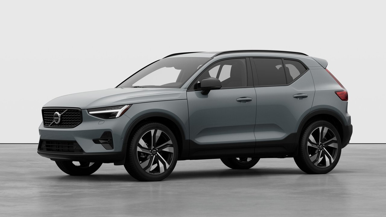 2026 Volvo XC40 Ultra (Dark Theme)-0