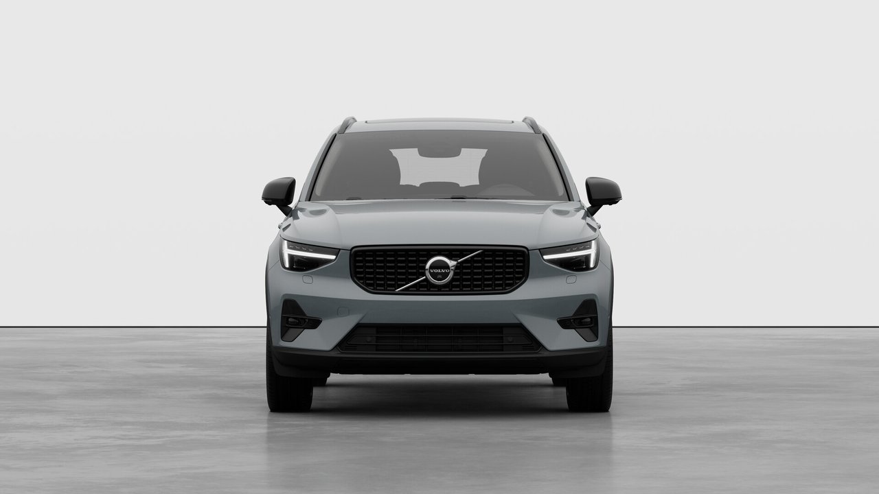 2026 Volvo XC40 Ultra (Dark Theme)-4