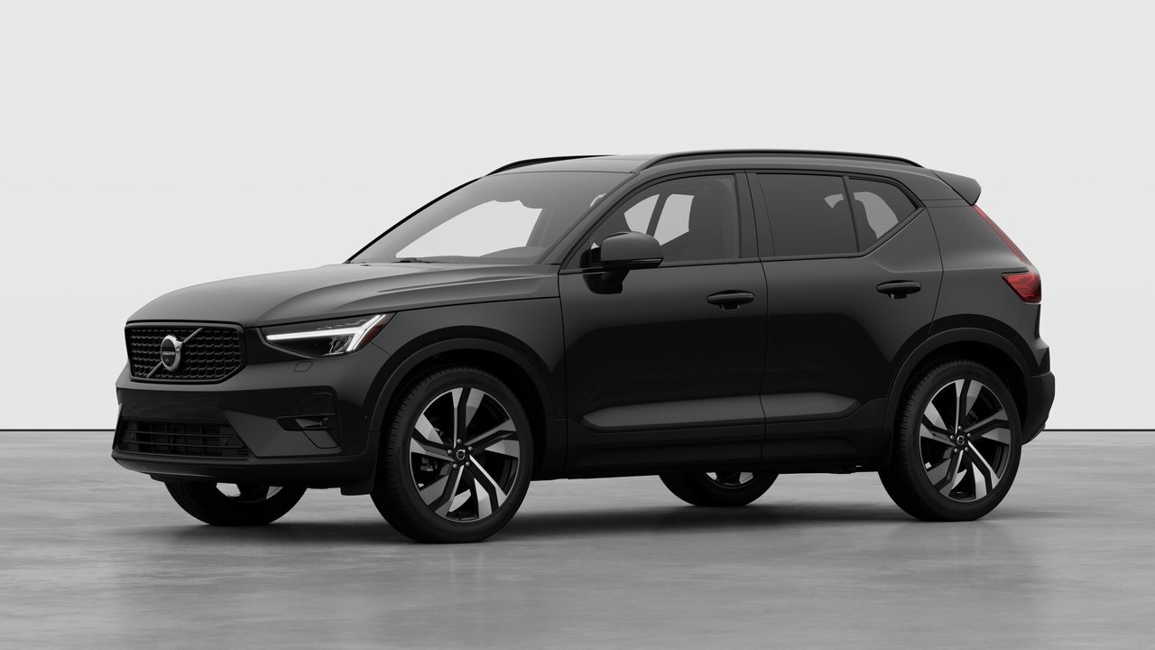 2026 Volvo XC40 Plus (Dark Theme)-0