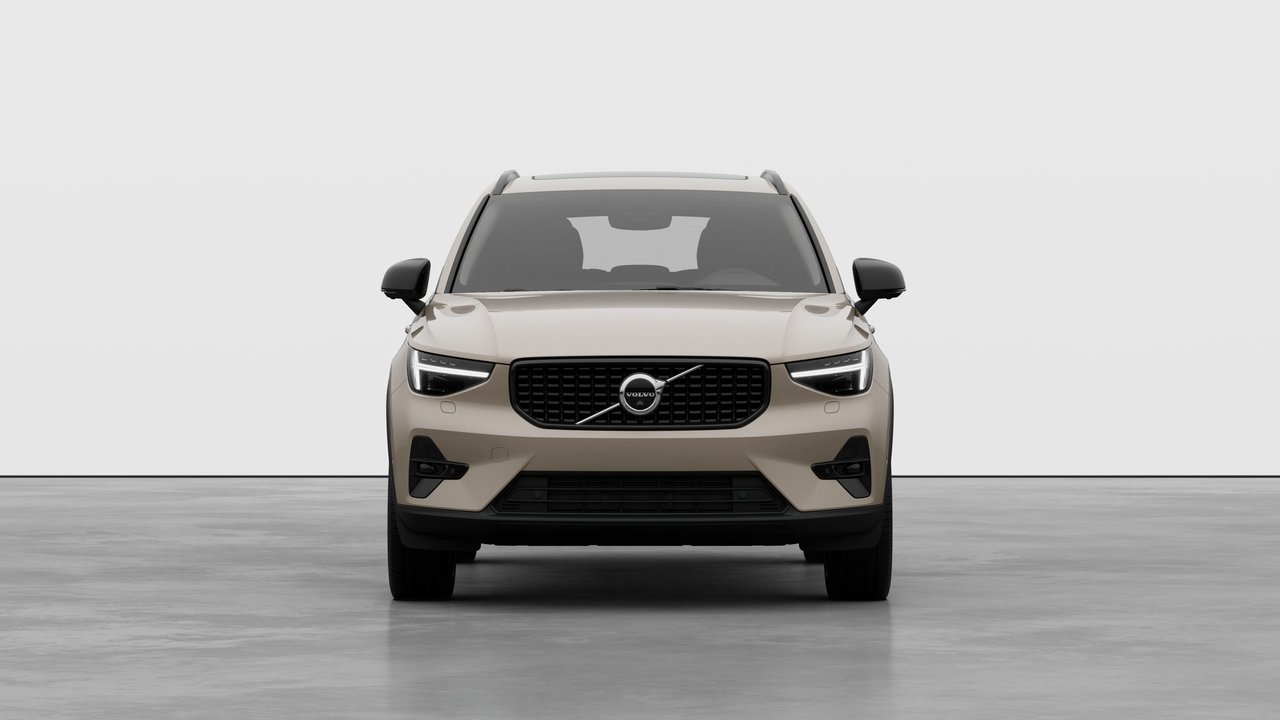 2026 Volvo XC40 Ultra (Dark Theme)-4