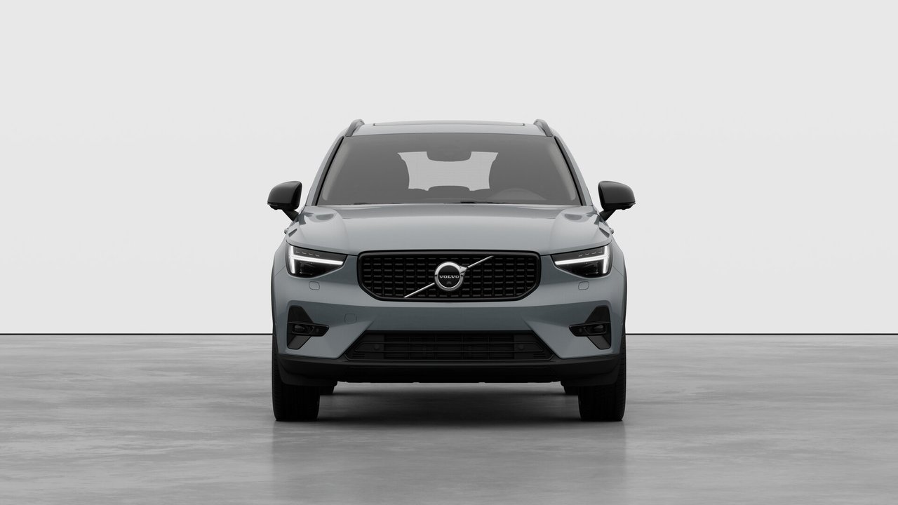 2026 Volvo XC40 Ultra Dark Theme-4
