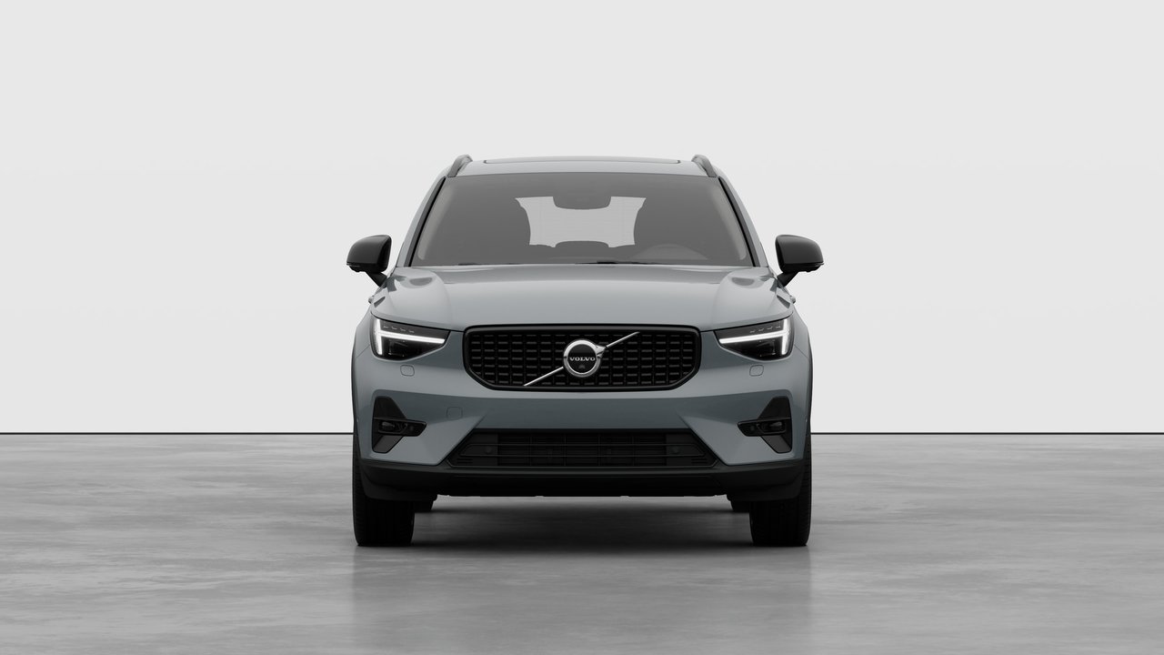 2026 Volvo XC40 Ultra Dark Theme-4