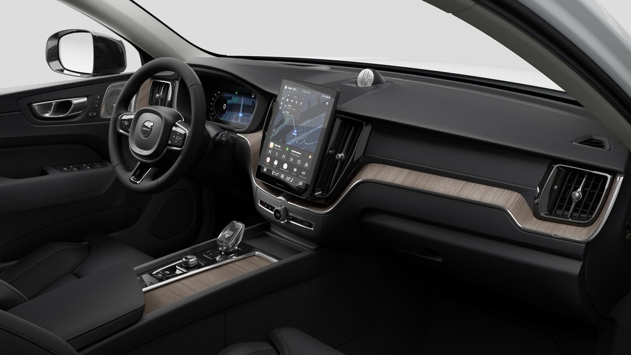2027 Volvo XC60 Plug-in hybrid Ultra (Dark Theme)-9