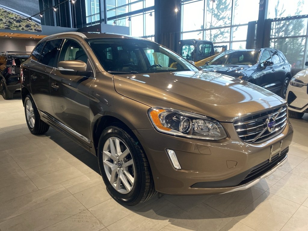 2017 Volvo XC60 T6 Drive-E AWD Premier-6