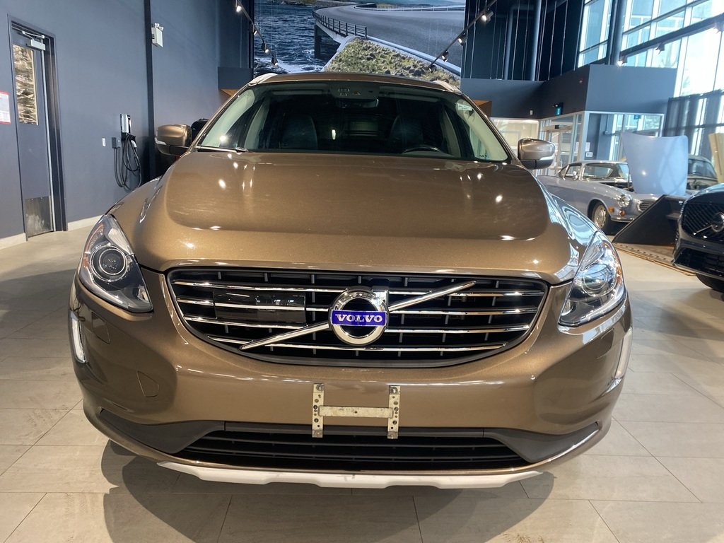 2017 Volvo XC60 T6 Drive-E AWD Premier-7