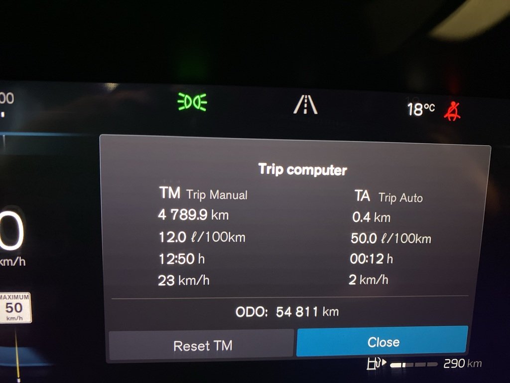 2022 Volvo XC60 B6 AWD Inscription-17