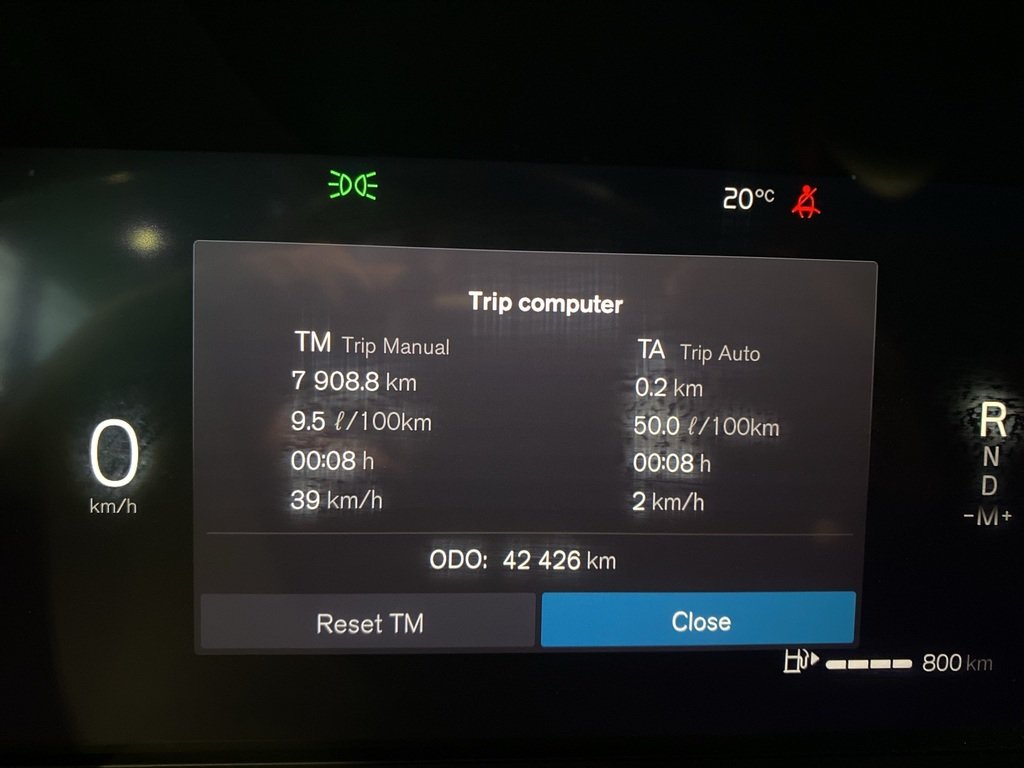 2022 Volvo XC60 B6 AWD Inscription-17