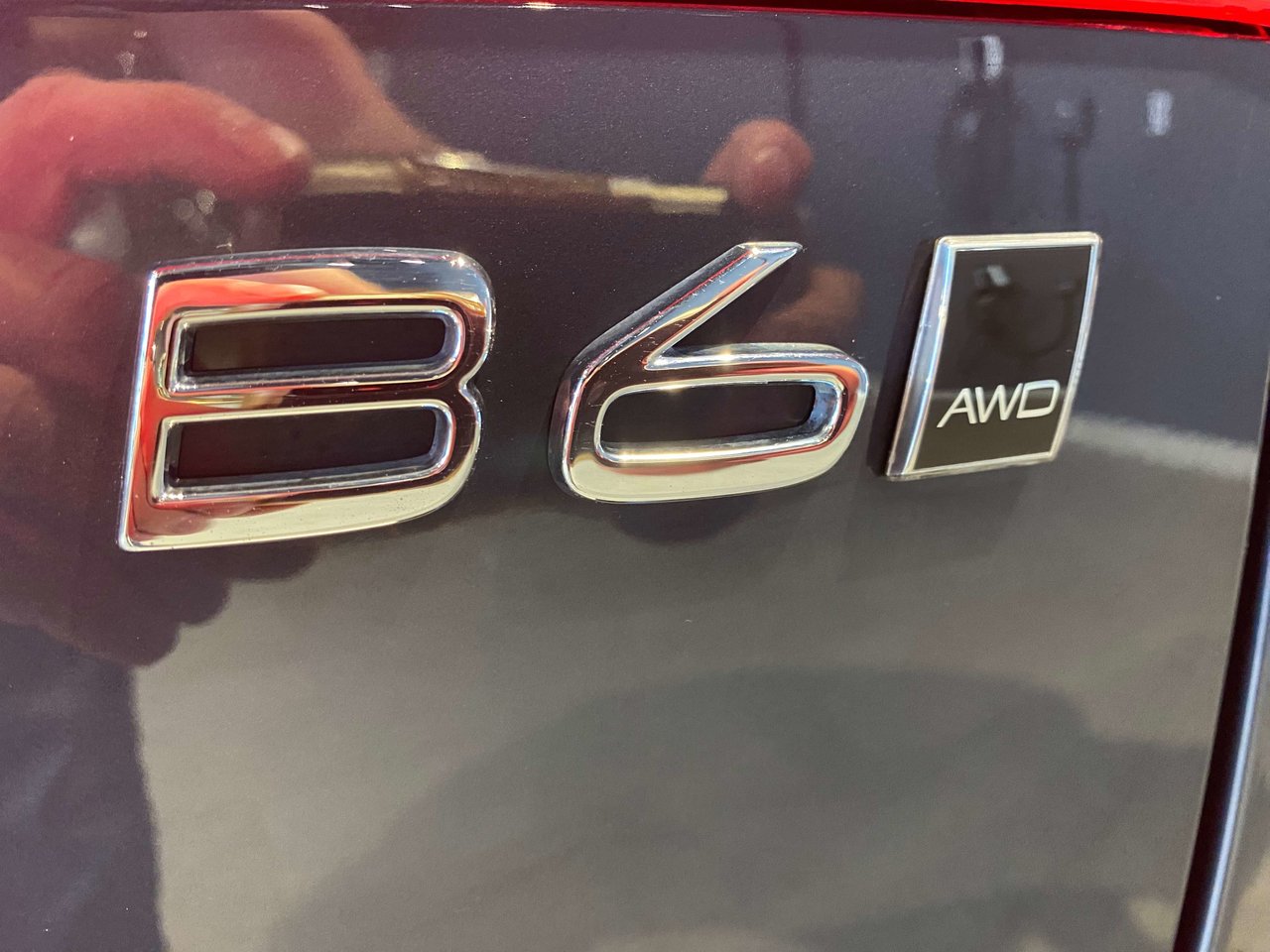 2022 Volvo XC60 B6 AWD R-Design-27